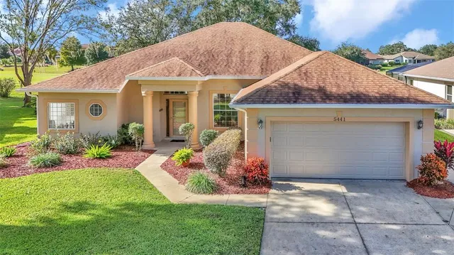 $395,000 | 5441 Grove Manor, Lady Lake, FL 32159