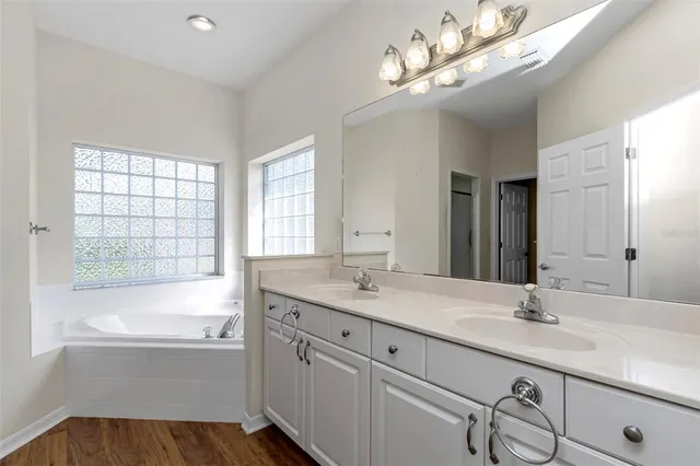 $395,000 | 5441 Grove Manor, Lady Lake, FL 32159