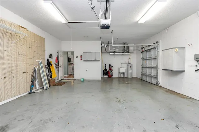 $395,000 | 5441 Grove Manor, Lady Lake, FL 32159