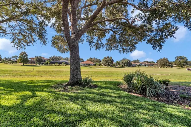 $395,000 | 5441 Grove Manor, Lady Lake, FL 32159