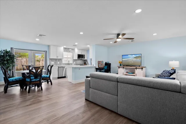 $5,000 | 1520 Treemont Avenue, Jupiter, FL 33469