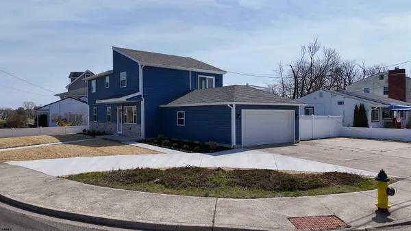 $989,000 | 819 Lafayette Boulevard, Brigantine, NJ 08203