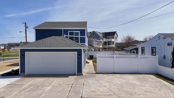 $989,000 | 819 Lafayette Boulevard, Brigantine, NJ 08203