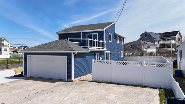 $989,000 | 819 Lafayette Boulevard, Brigantine, NJ 08203