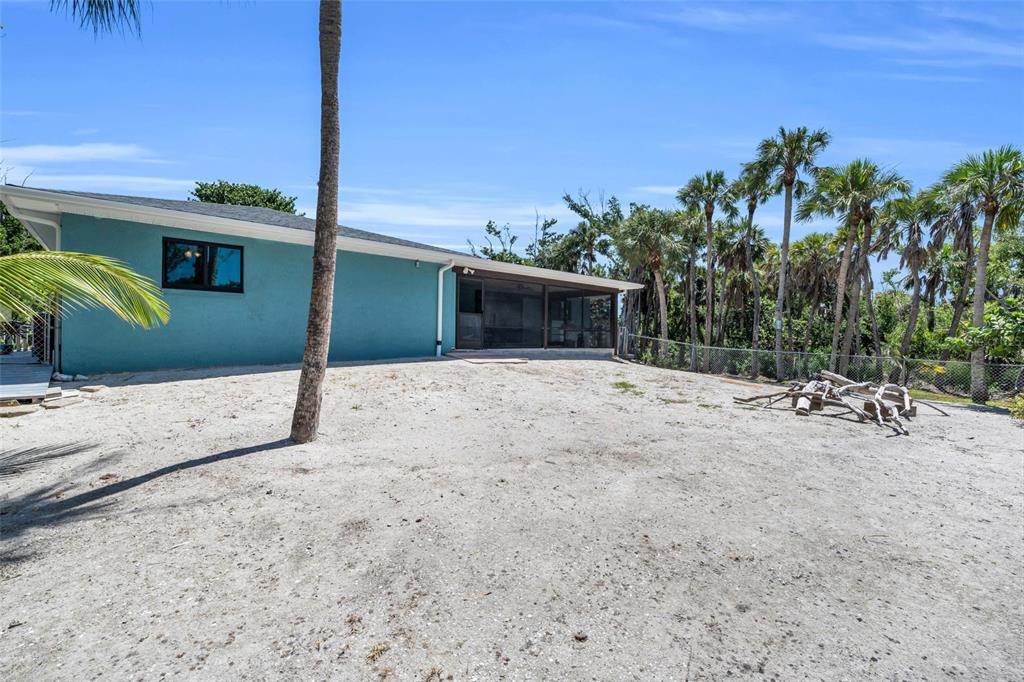 4636 Buck Key Road Sanibel, FL 33957 - Photo 30 of 43