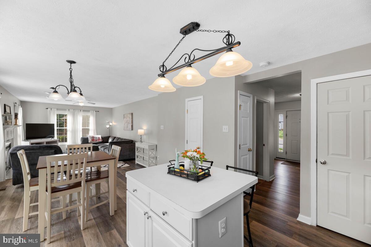 5911 Lawrence Drive Eldersburg, MD 21784 - Photo 16 of 50