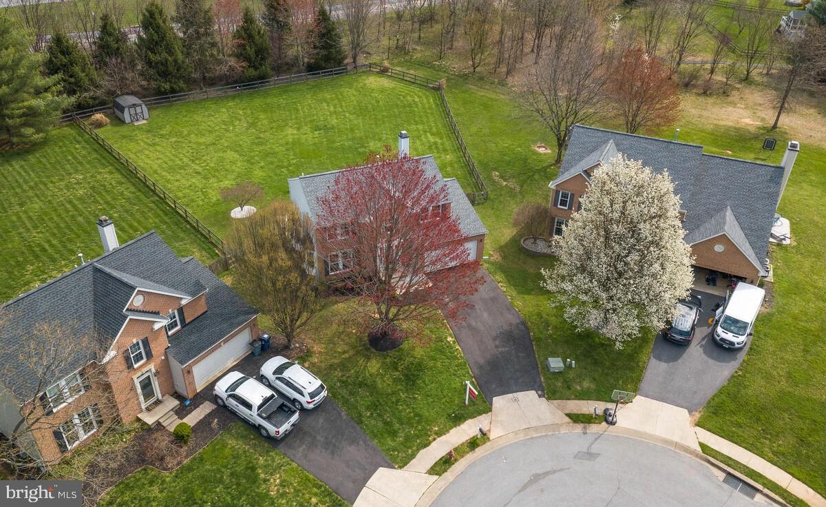 5911 Lawrence Drive Eldersburg, MD 21784 - Photo 3 of 50