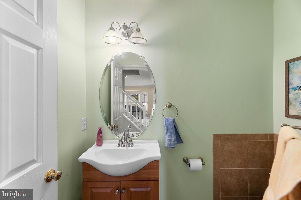 5911 Lawrence Drive Eldersburg, MD 21784 - Photo 29 of 50