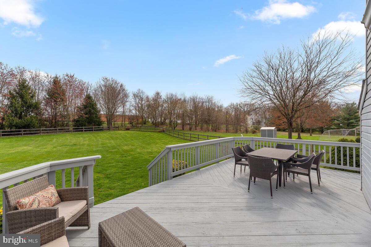 5911 Lawrence Drive Eldersburg, MD 21784 - Photo 8 of 50