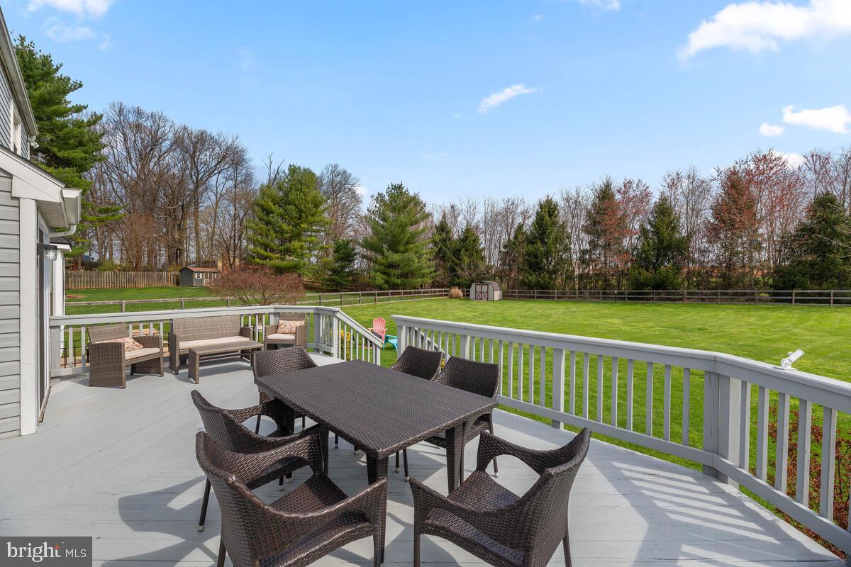 5911 Lawrence Drive Eldersburg, MD 21784 - Photo 9 of 50