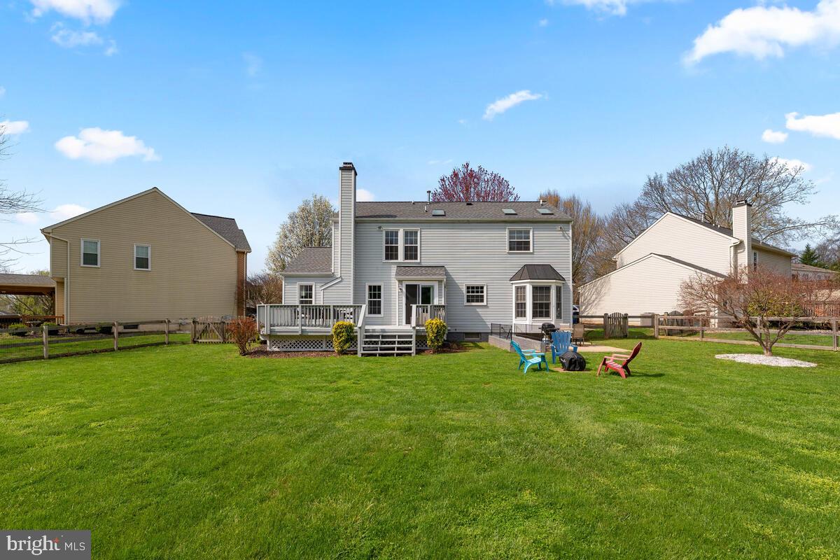 5911 Lawrence Drive Eldersburg, MD 21784 - Photo 10 of 50