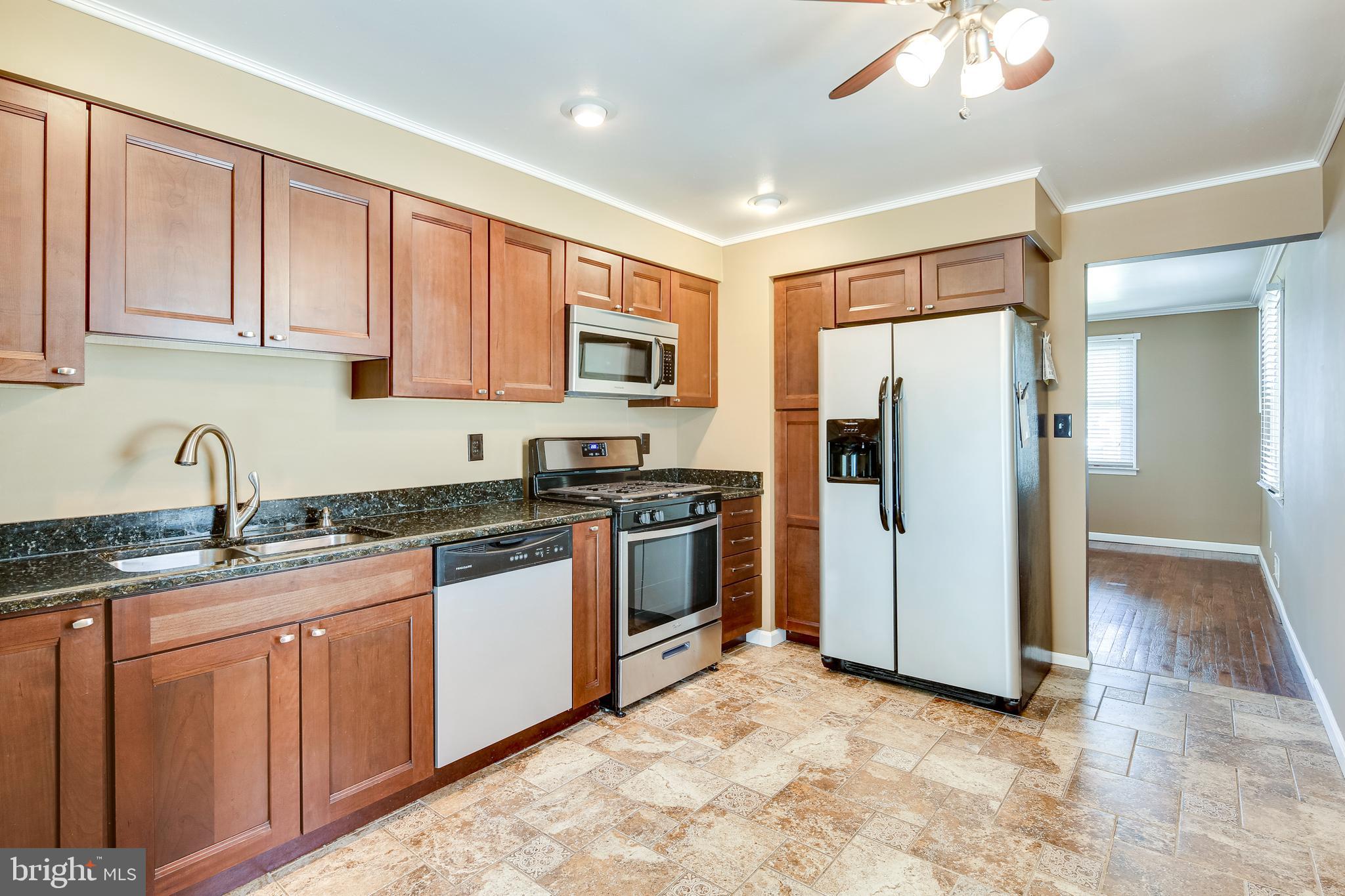 1307 Willow Road Baltimore, MD 21222 - Photo 11 of 32 KITCHEN