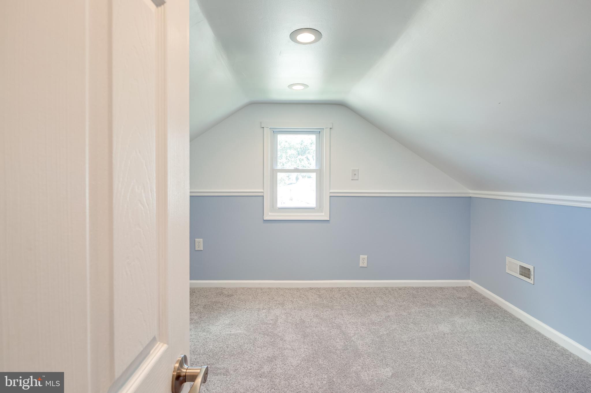1307 Willow Road Baltimore, MD 21222 - Photo 17 of 32 BEDROOM 2