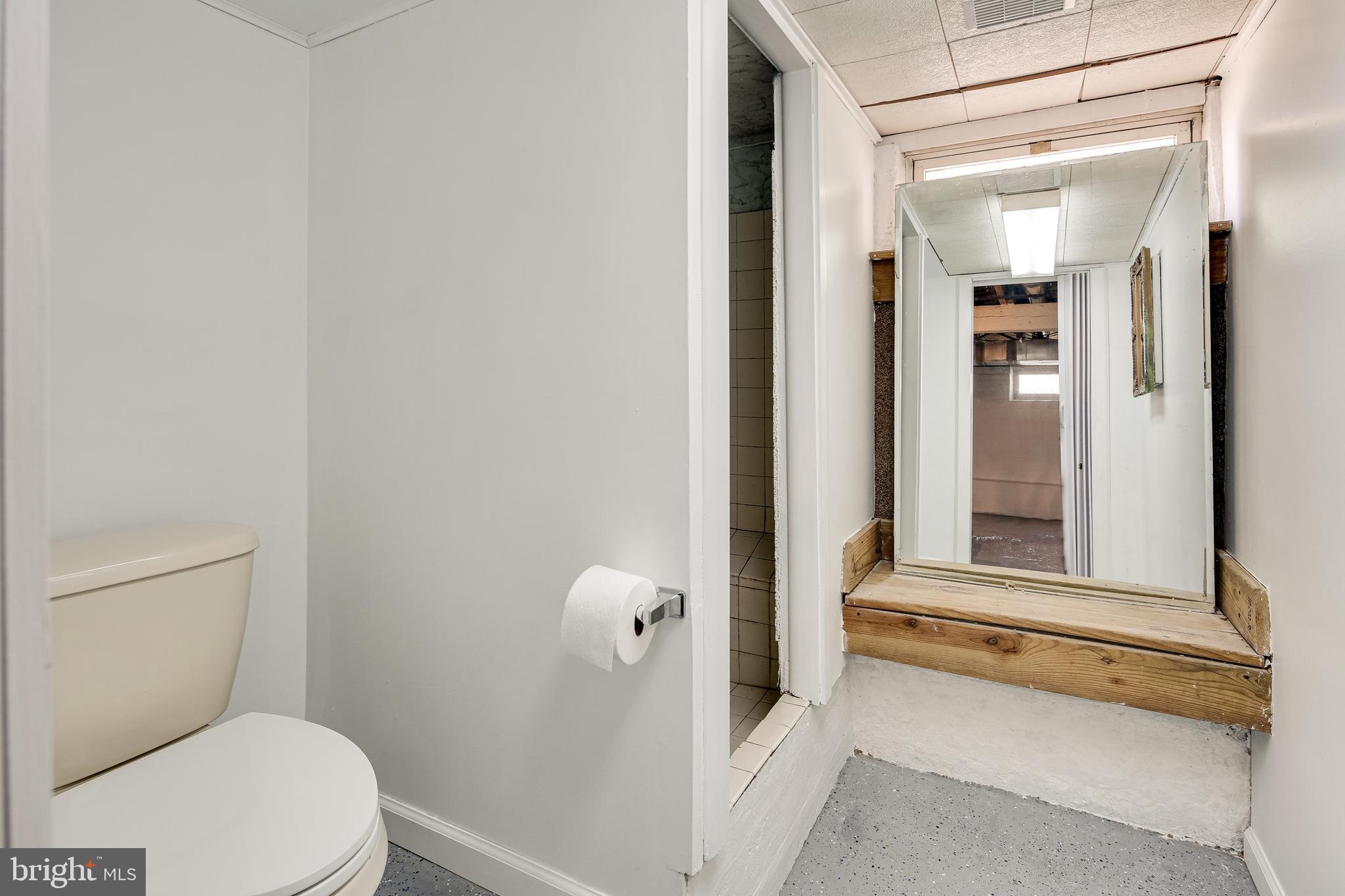 1307 Willow Road Baltimore, MD 21222 - Photo 23 of 32 FULL BATH