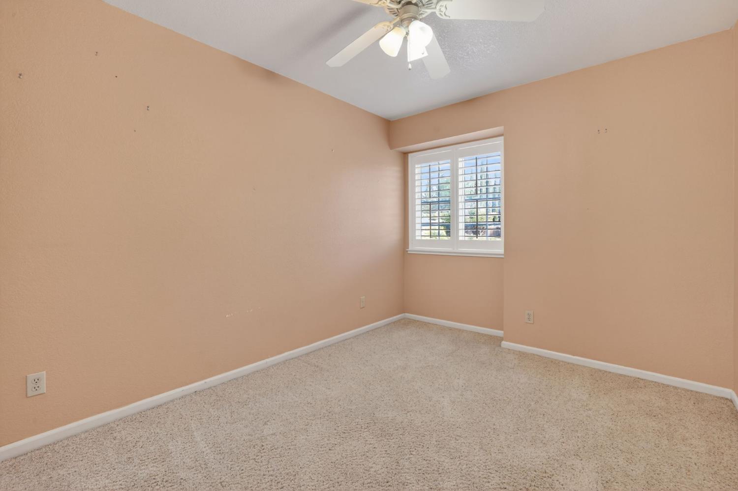 2560 Solano Road Cameron Park, CA 95682 - Photo 44 of 67 Bedroom 3 upstairs