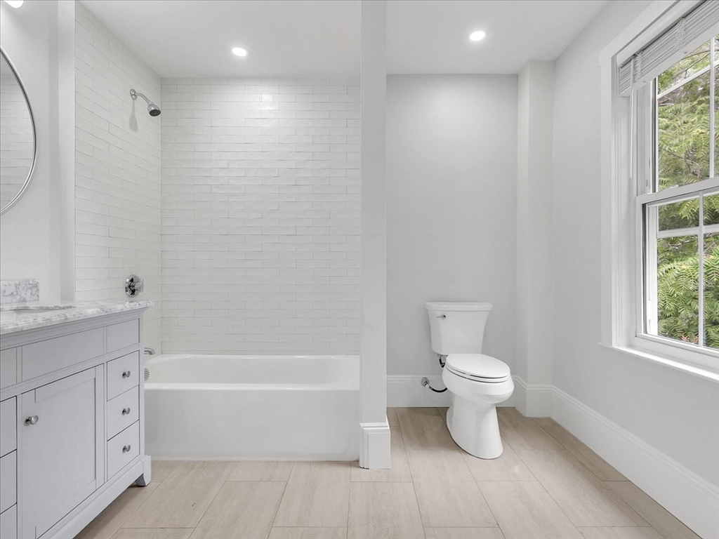 186 Main Street, Unit 2 Wayland, MA 01778 - Photo 8 of 20