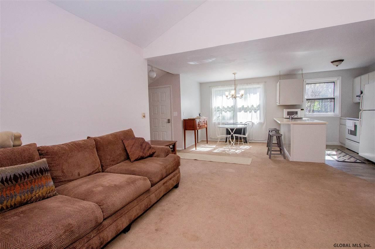 47 Wake Robin Road Malta, NY 12020 - Photo 13 of 23 Photo 13