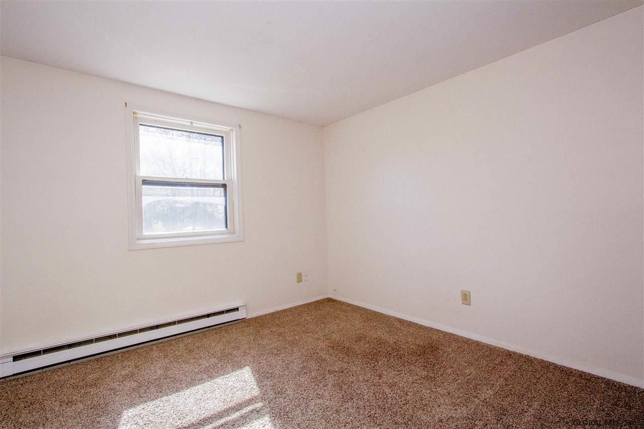 47 Wake Robin Road Malta, NY 12020 - Photo 16 of 23 Photo 16