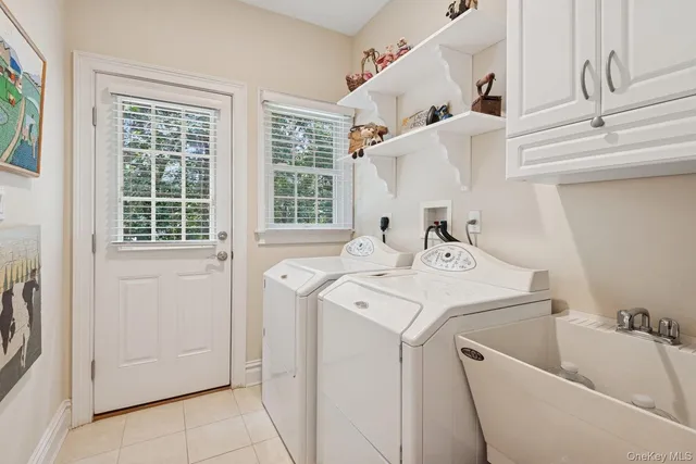 $1,490,000 | 7 Highwood Road, Setauket, NY 11733