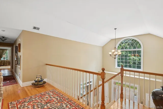 $1,490,000 | 7 Highwood Road, Setauket, NY 11733