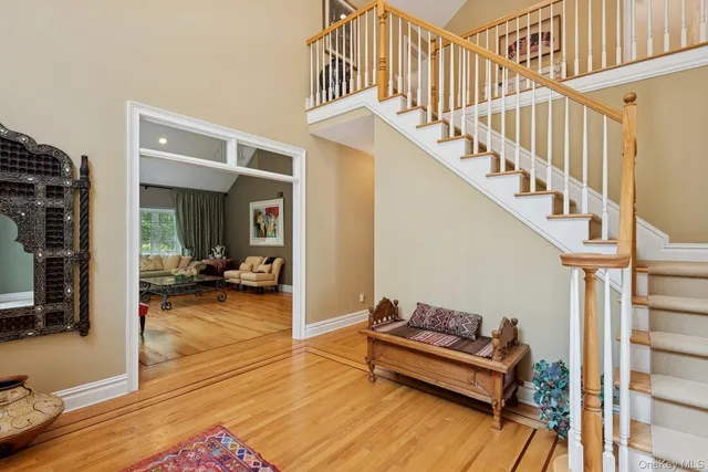 $1,490,000 | 7 Highwood Road, Setauket, NY 11733