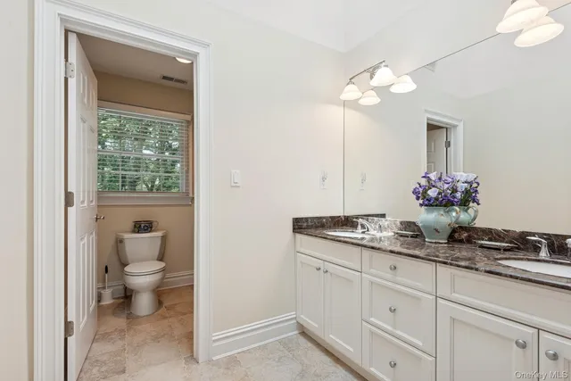 $1,490,000 | 7 Highwood Road, Setauket, NY 11733