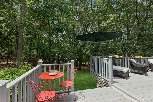 $1,490,000 | 7 Highwood Road, Setauket, NY 11733