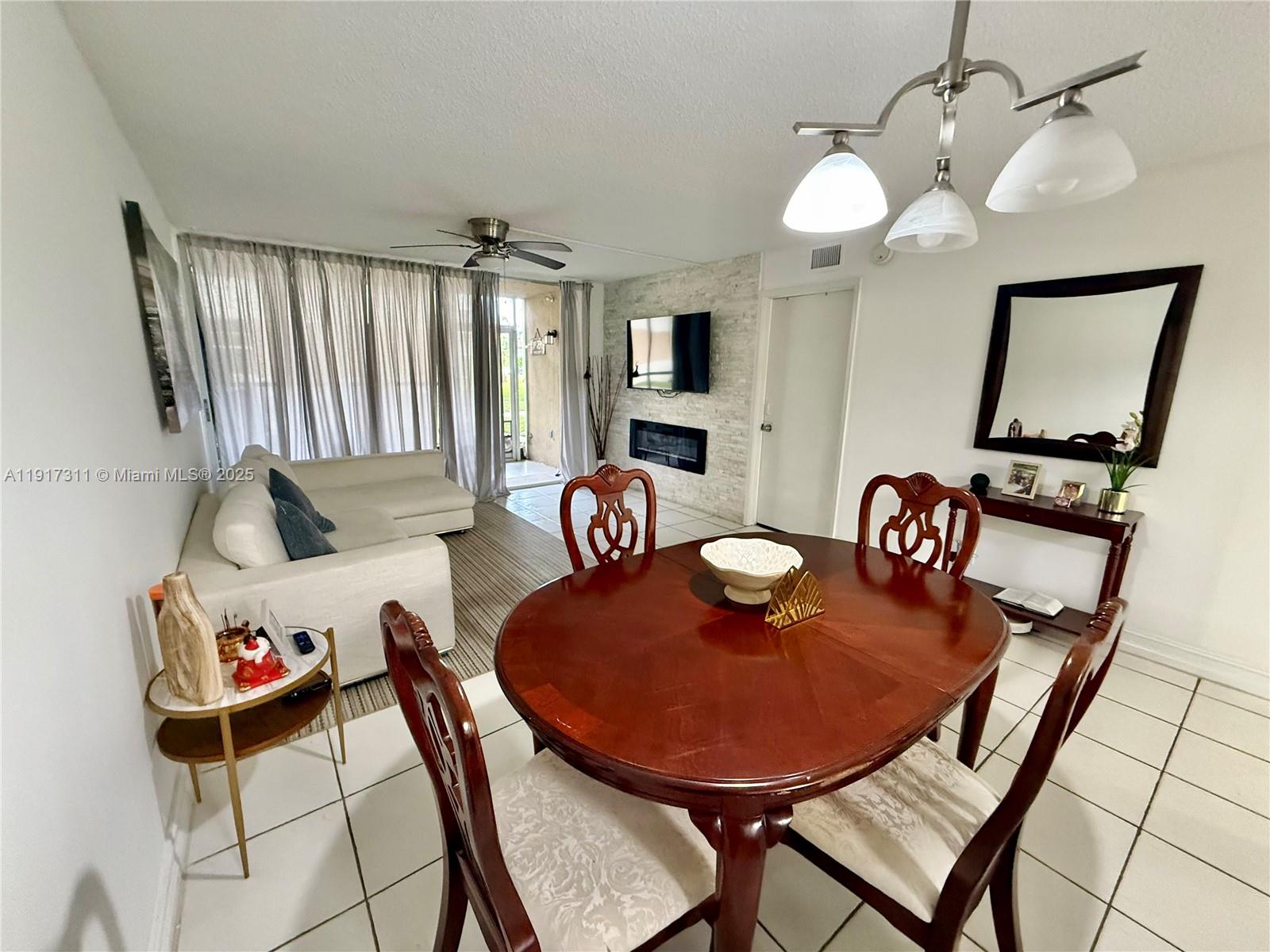 8246 Northwest 24th Street, Unit 8246 Coral Springs, FL 33065 - Photo 9 of 27