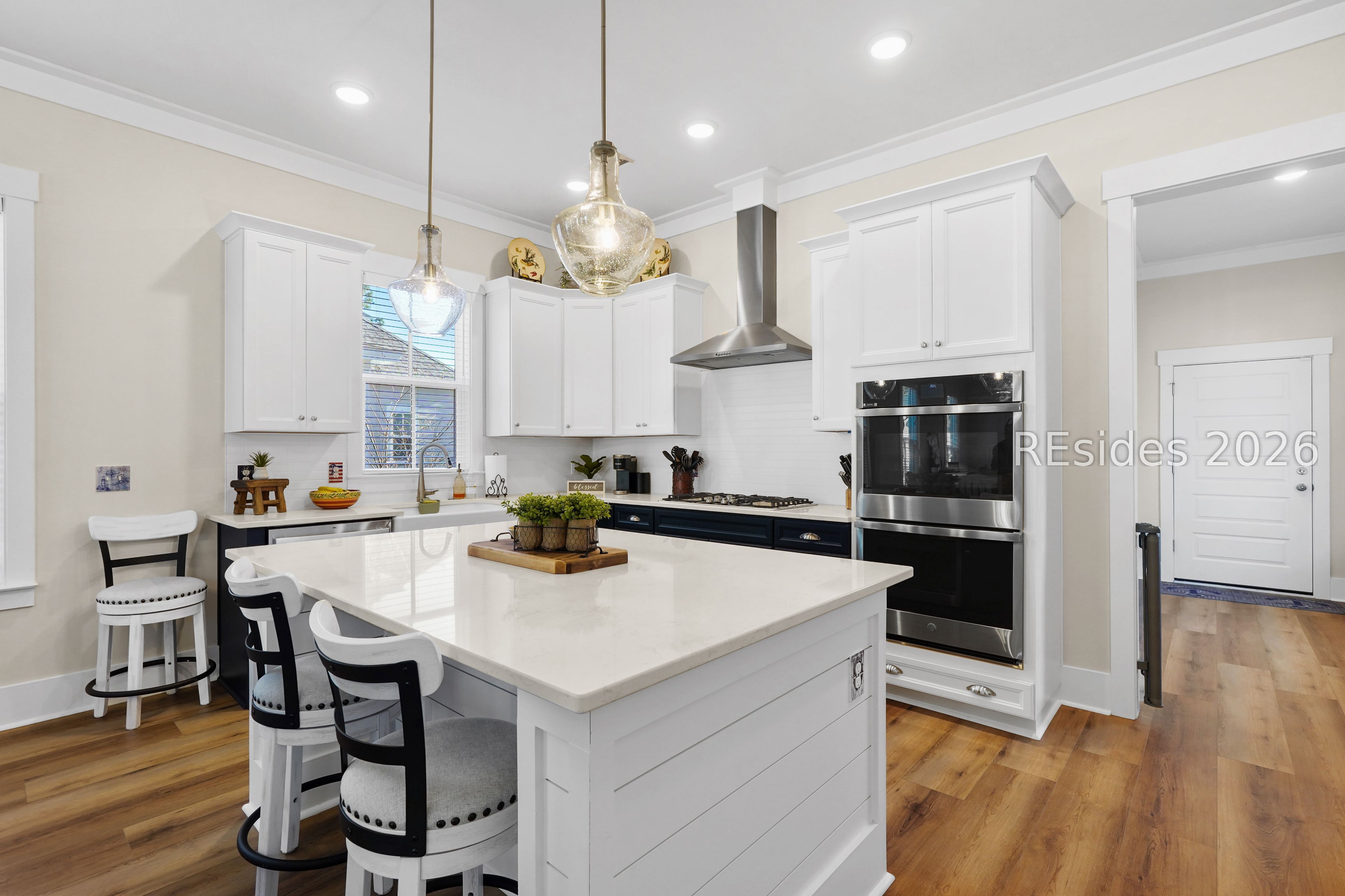 6 Buttonwood Lane Bluffton, SC 29909 - Photo 11 of 45 Cozy up to the island and chat up the chef