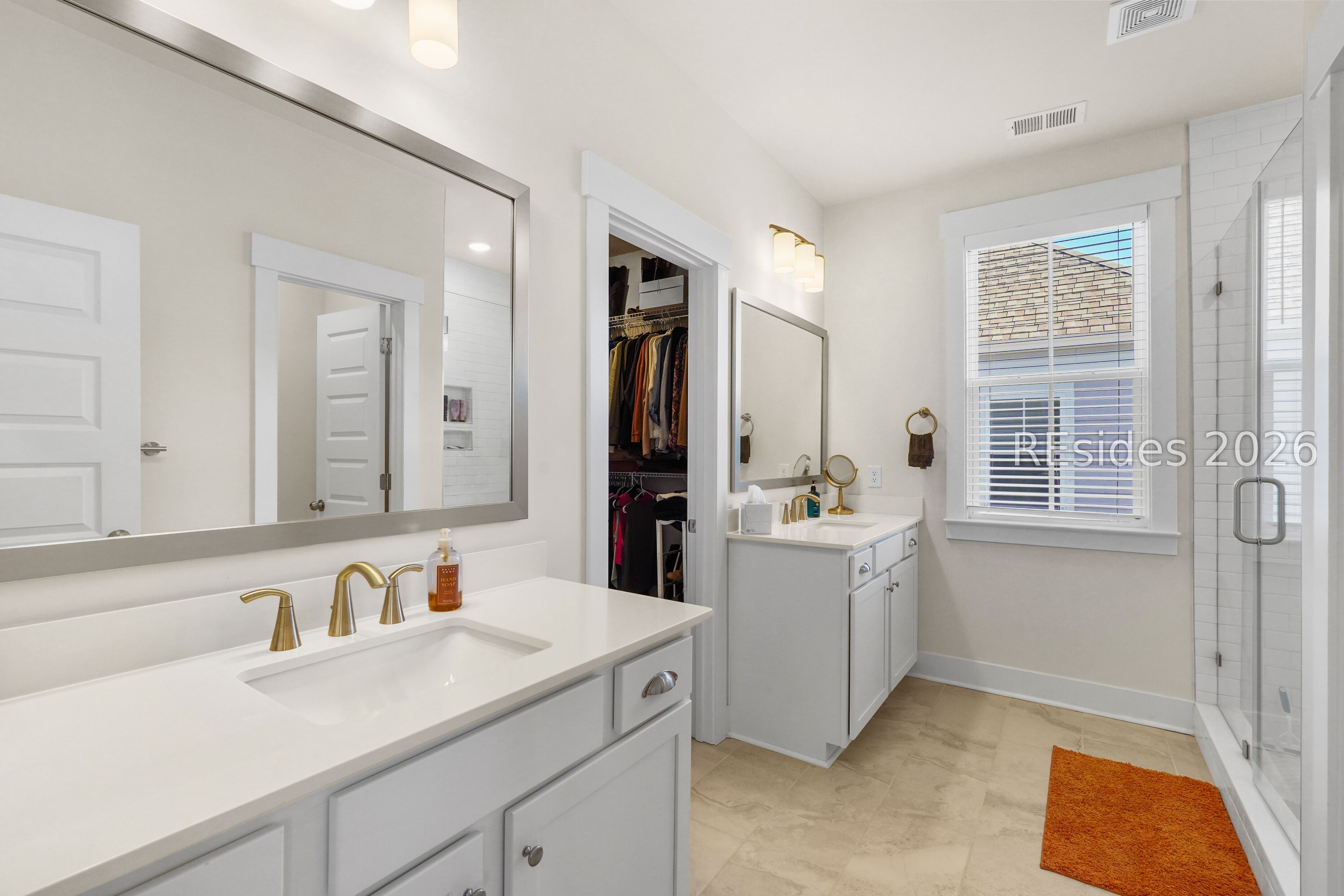 6 Buttonwood Lane Bluffton, SC 29909 - Photo 20 of 45 Primary bath w/twin vanities and closet access