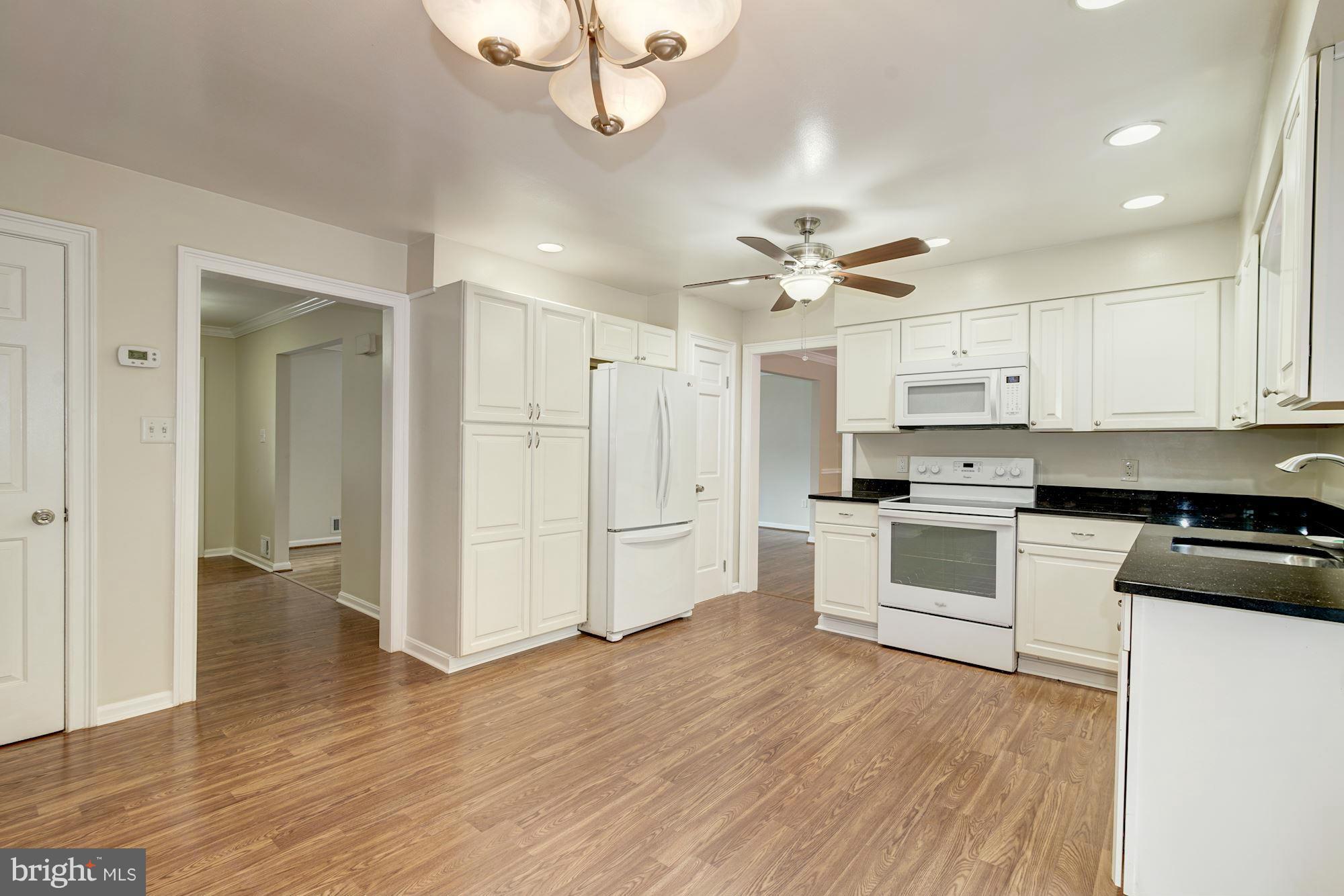 8213 Langbrook Road Springfield, VA 22152 - Photo 5 of 30 Kitchen