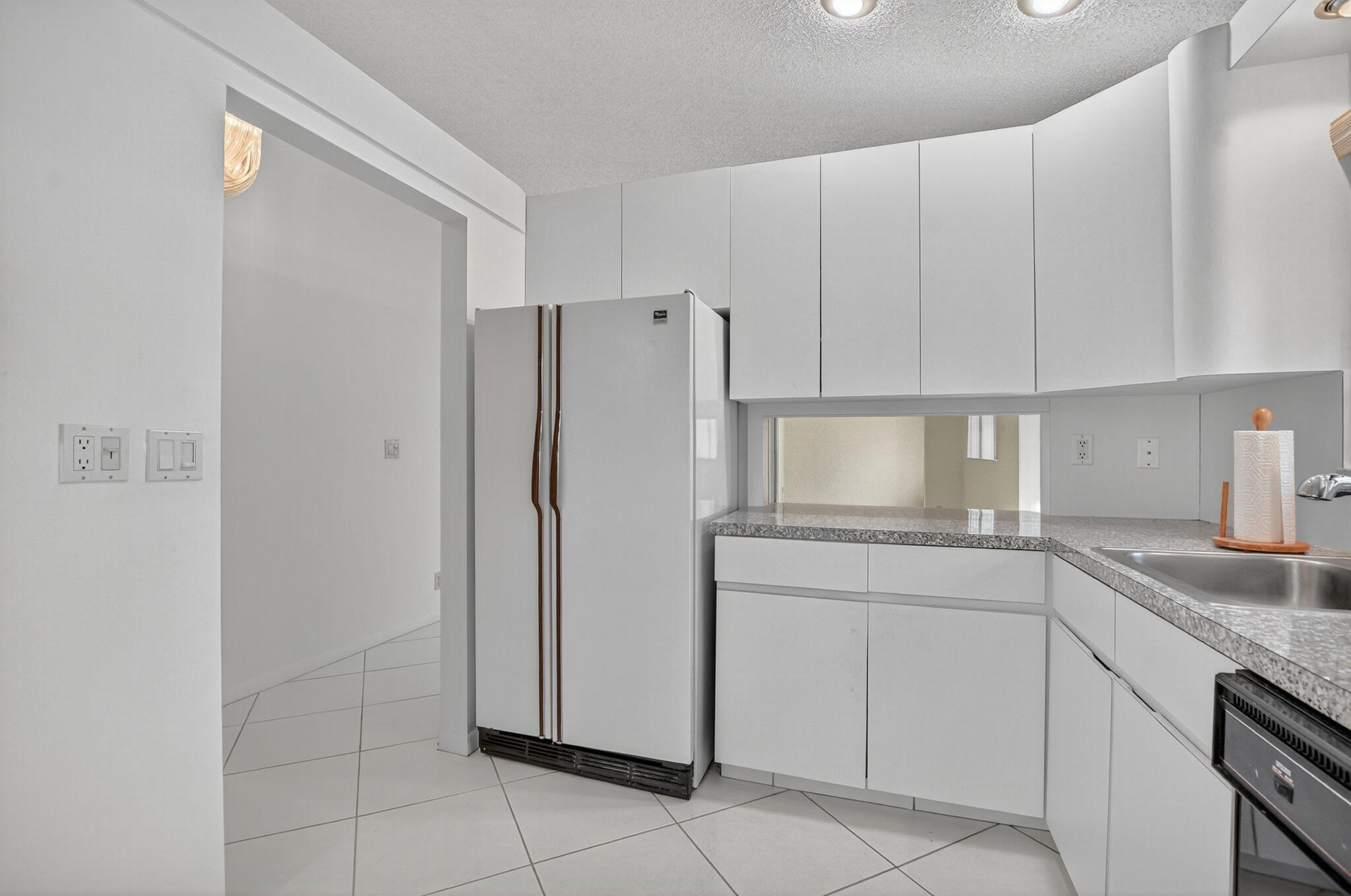8129 Springtree Road Boca Raton, FL 33496 - Photo 14 of 65 14-web-or-mls-DSC_1066