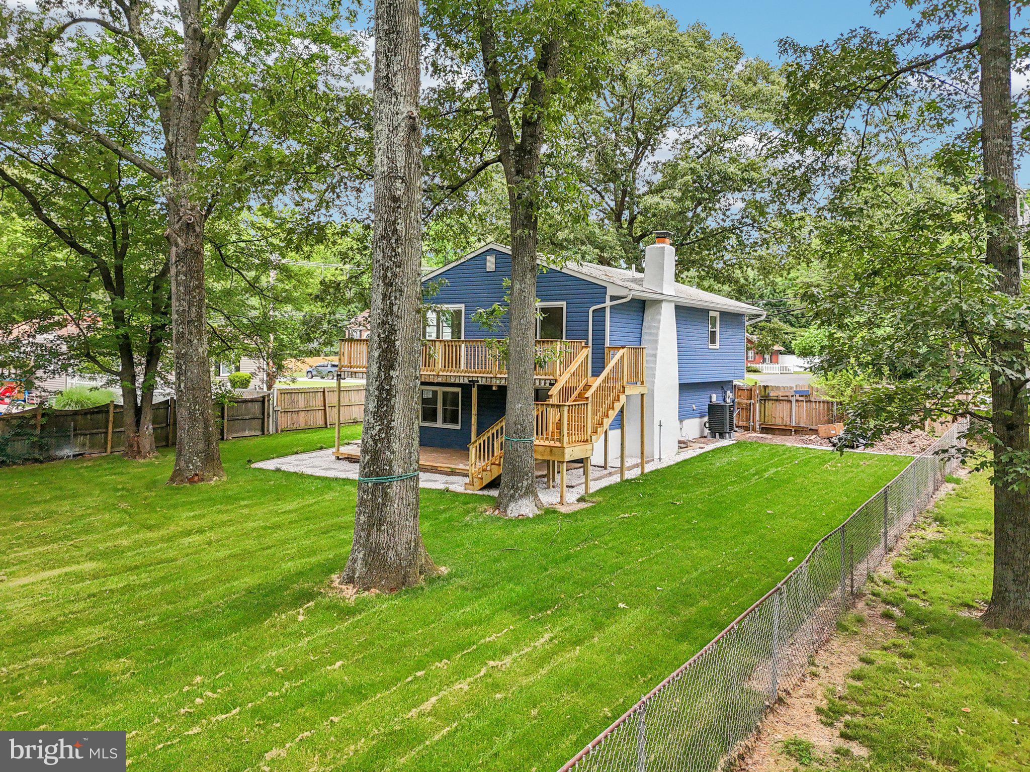 9168 Fort Smallwood Road Pasadena, MD 21122 - Photo 38 of 42 a view of a yard in front of house