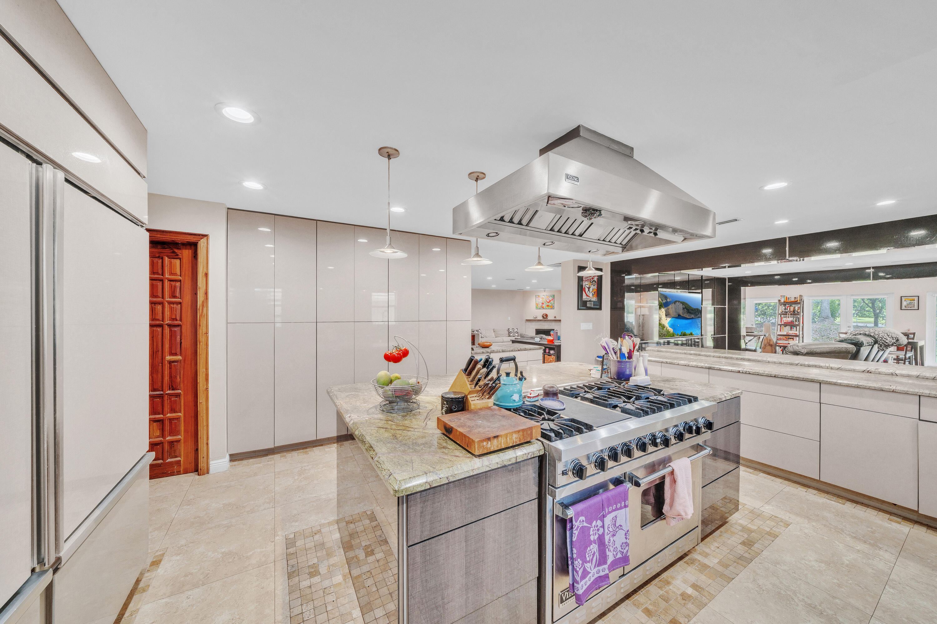5844 Pinebrook Drive Boca Raton, FL 33433 - Photo 12 of 104 15 Kitchen (4)