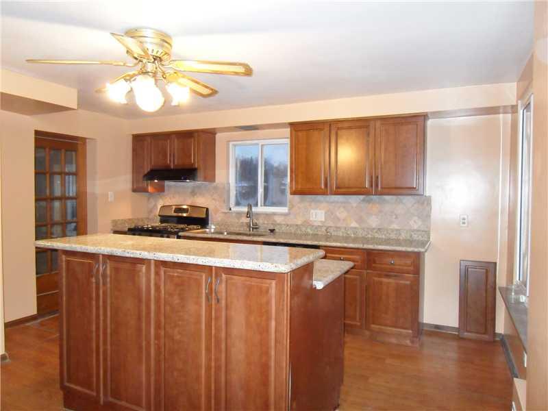 335 Center Road Monroeville, PA 15146 - Photo 4 of 25 Kitchen.
