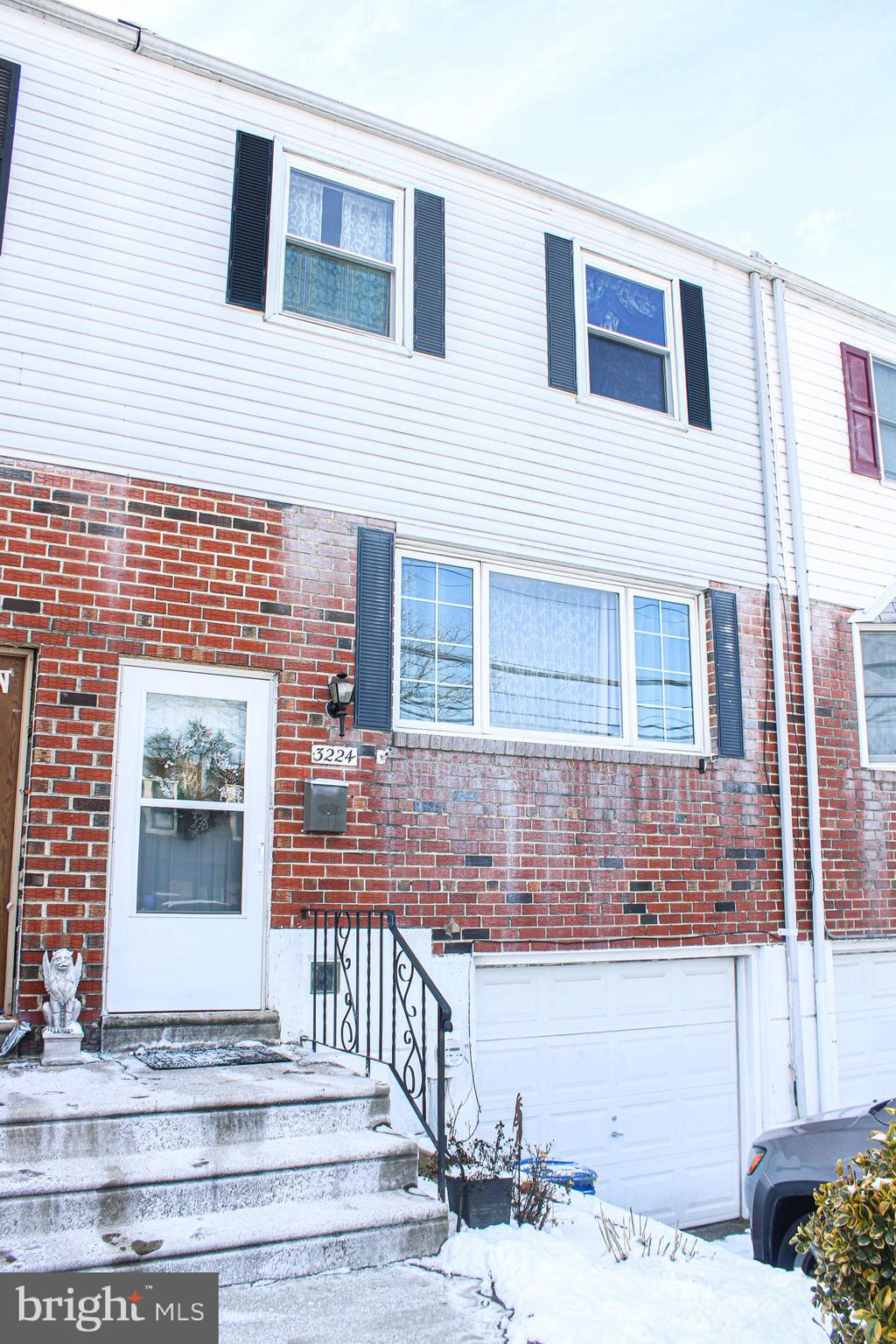 3224 Comly Road Philadelphia, PA 19154 - Photo 1 of 32 a front view of a house