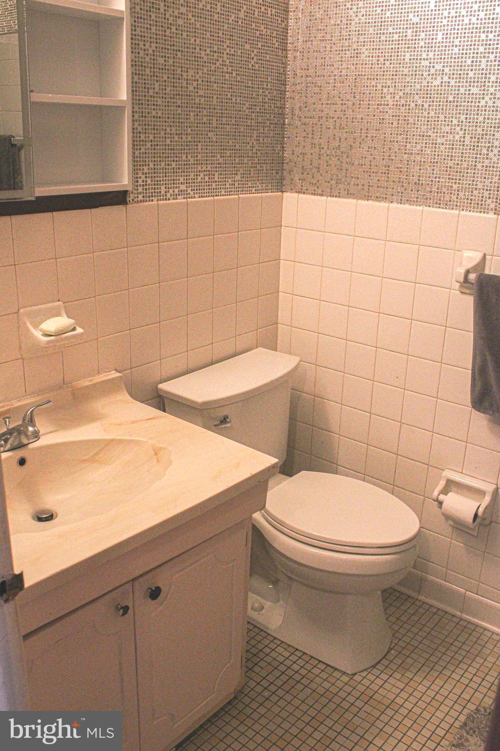 3224 Comly Road Philadelphia, PA 19154 - Photo 23 of 32 a bathroom with a sink and a toilet