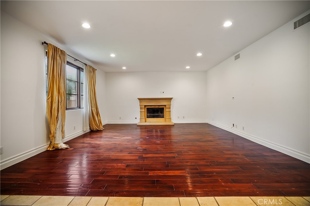 10618 Rountree Road Los Angeles, CA 90064 - Photo 15 of 55