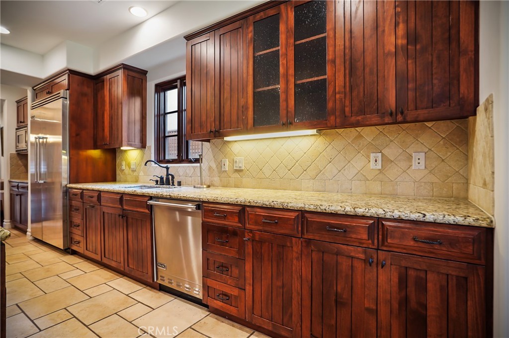 10618 Rountree Road Los Angeles, CA 90064 - Photo 17 of 55