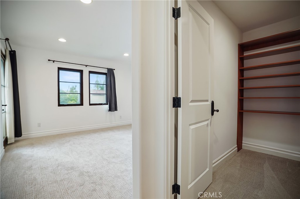 10618 Rountree Road Los Angeles, CA 90064 - Photo 36 of 55