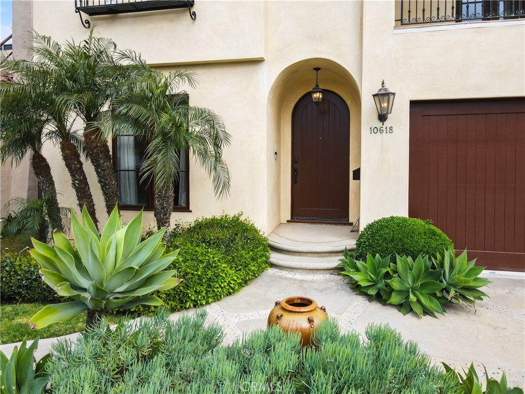 10618 Rountree Road Los Angeles, CA 90064 - Photo 6 of 55