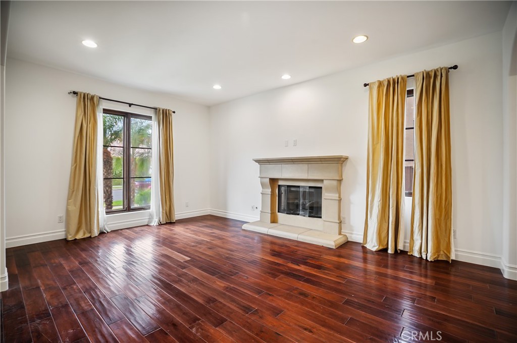 10618 Rountree Road Los Angeles, CA 90064 - Photo 8 of 55