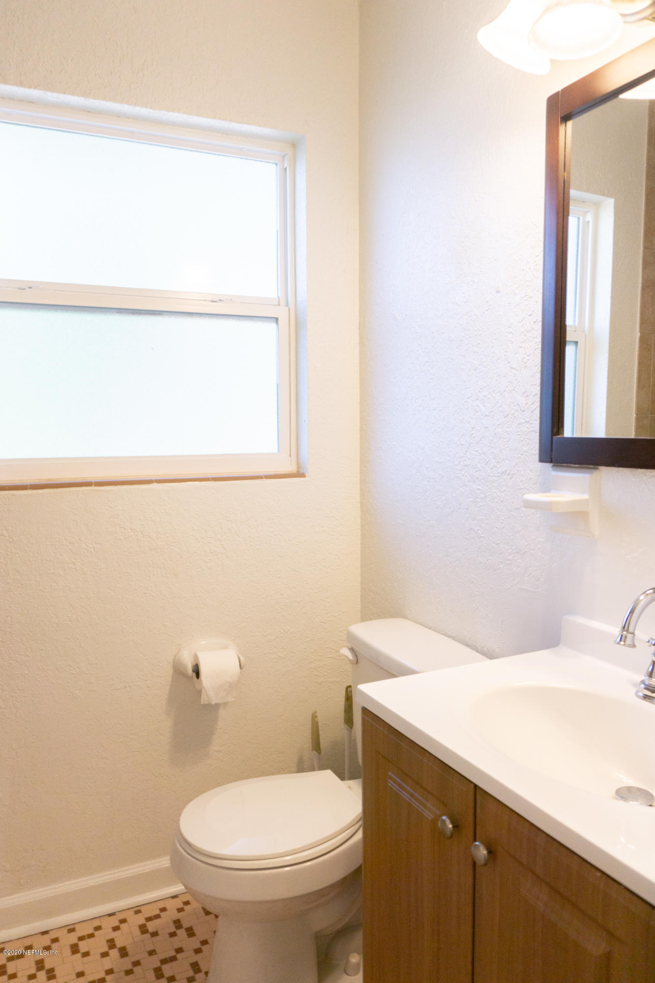 5244 Damascus Road South Jacksonville, FL 32207 - Photo 20 of 27 DSC01142