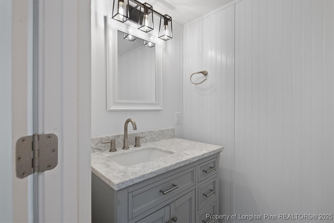 6546 Roslin Farm Road Hope Mills, NC 28348 - Photo 12 of 37 Gallery Image 12
