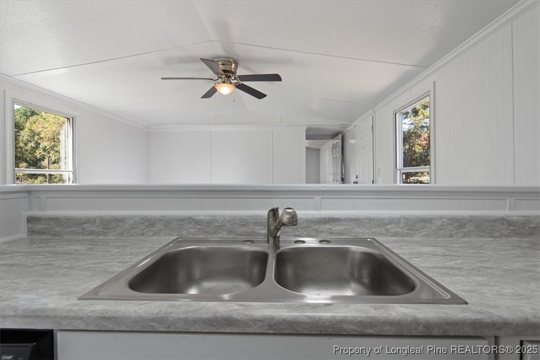 6546 Roslin Farm Road Hope Mills, NC 28348 - Photo 16 of 37 Gallery Image 16