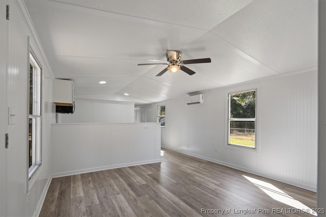 6546 Roslin Farm Road Hope Mills, NC 28348 - Photo 4 of 37 Gallery Image 4