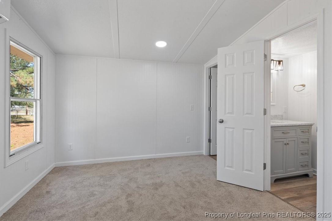 6546 Roslin Farm Road Hope Mills, NC 28348 - Photo 10 of 37 Gallery Image 10