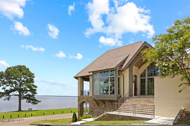 $2,189,000 | 150 Old Trace Road, Madison, MS 39110