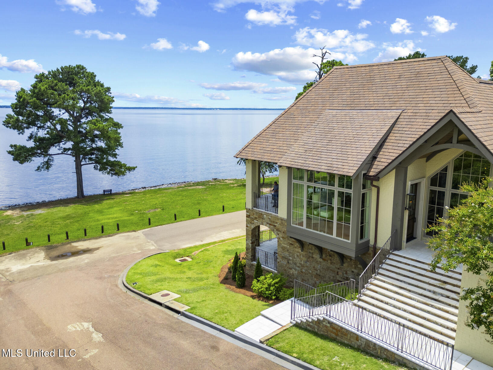 150 Old Trace Road Madison, MS 39110 - Photo 5 of 74 150 Old Trace Rd-4