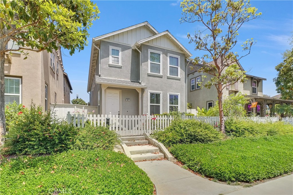 14 Conservatory Drive Ladera Ranch, CA 92694 - Photo 2 of 27